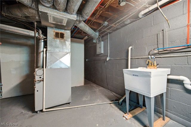 3753 Berkeley Road, Cleveland Heights, OH 44118