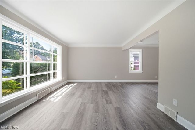 3753 Berkeley Road, Cleveland Heights, OH 44118