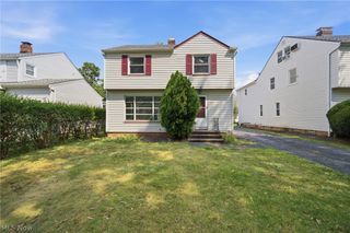 3753 Berkeley Road, Cleveland Heights, OH 44118