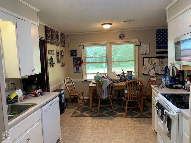 805 Southwest Drive, Jonesboro, AR 72401