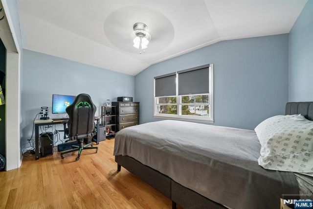 16 Lee Road, Livingston, NJ 07039