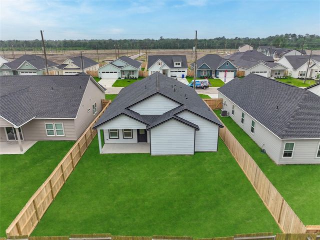 25701 John Wayne Road, Splendora, TX 77372