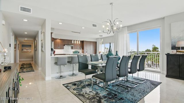 1435 S Harbor City Boulevard 401, Melbourne, FL 32901