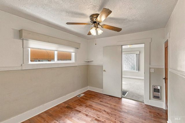 1710 1st St S, Nampa, ID 83651