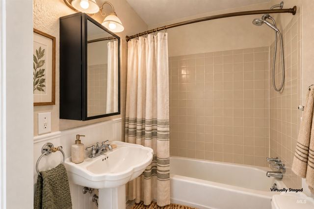 1710 1st St S, Nampa, ID 83651