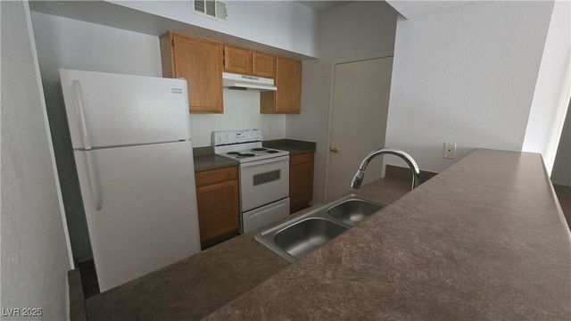 6650 West Warm Springs Road 1126, Las Vegas, NV 89118