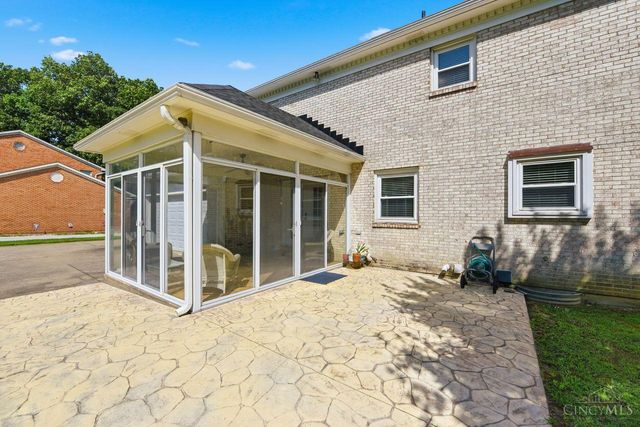12075 Timberlake Drive, Symmes Twp, OH 45249