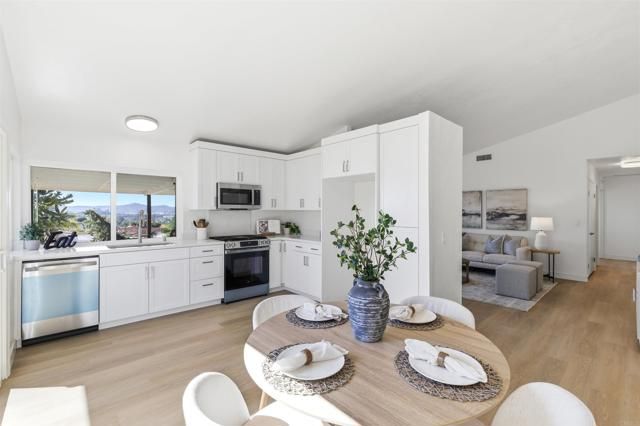 10741 Len Street, Santee, CA 92071