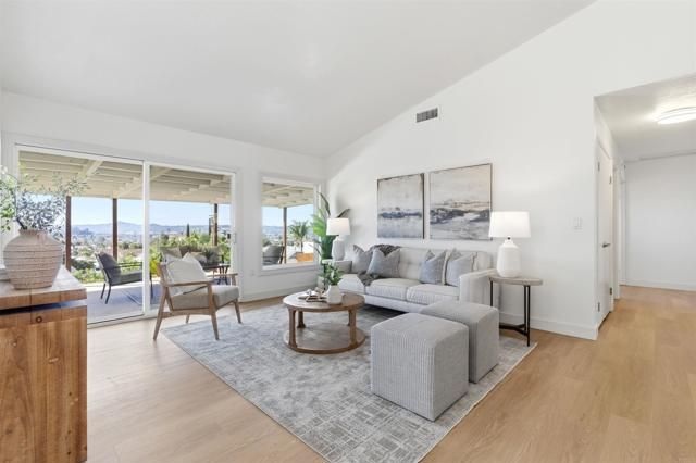 10741 Len Street, Santee, CA 92071