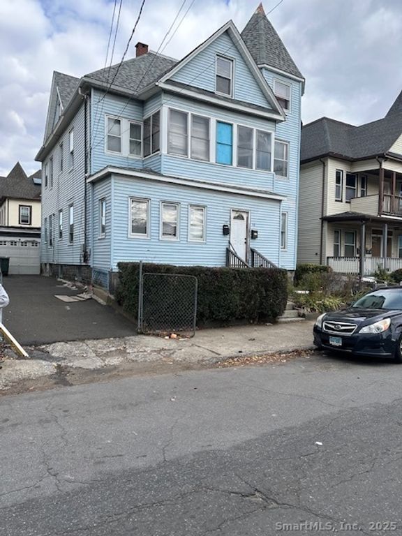 54 James Street James Street 1, Bridgeport, CT 06604