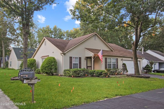 71 Morning Glory Lane, Whiting, NJ 08759