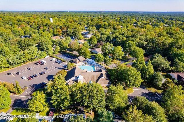 71 Morning Glory Lane, Whiting, NJ 08759