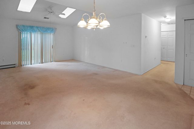 71 Morning Glory Lane, Whiting, NJ 08759