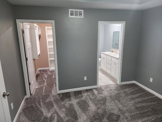 1616 N Bellick ST, Wichita, KS 67235