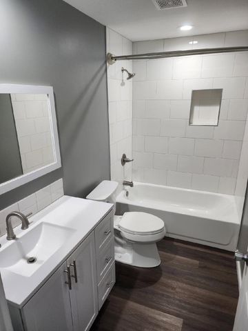 1616 N Bellick ST, Wichita, KS 67235