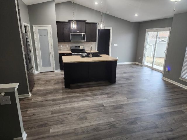 1616 N Bellick ST, Wichita, KS 67235