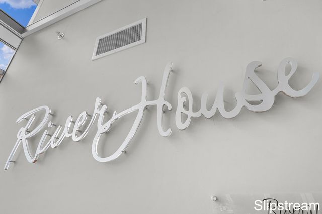 335 Bridge Street Nw 2200, City Of Grand Rapids, MI 49504