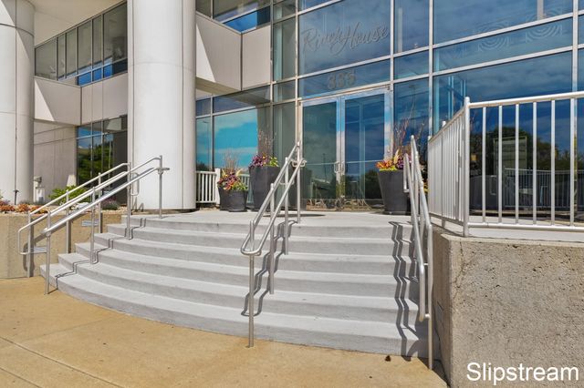 335 Bridge Street Nw 2200, City Of Grand Rapids, MI 49504