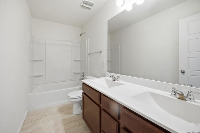 9305 Devils River, Converse, TX 78109