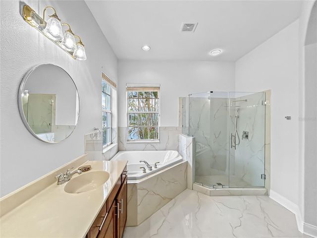 432 ISLEBAY DRIVE, Apollo Beach, FL 33572