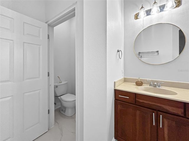 432 ISLEBAY DRIVE, Apollo Beach, FL 33572
