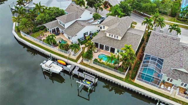 432 ISLEBAY DRIVE, Apollo Beach, FL 33572