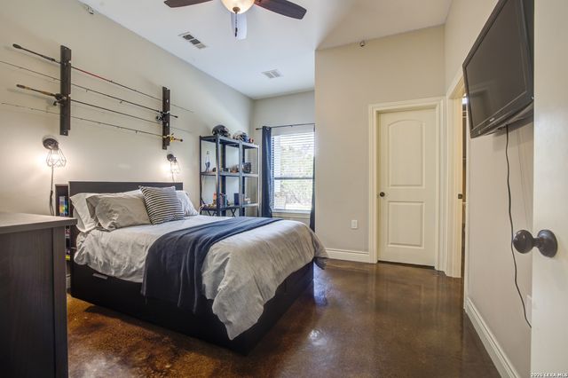 750 Cambridge, New Braunfels, TX 78132