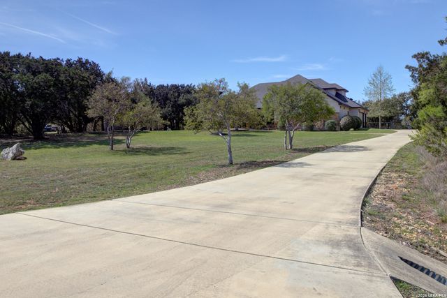 750 Cambridge, New Braunfels, TX 78132