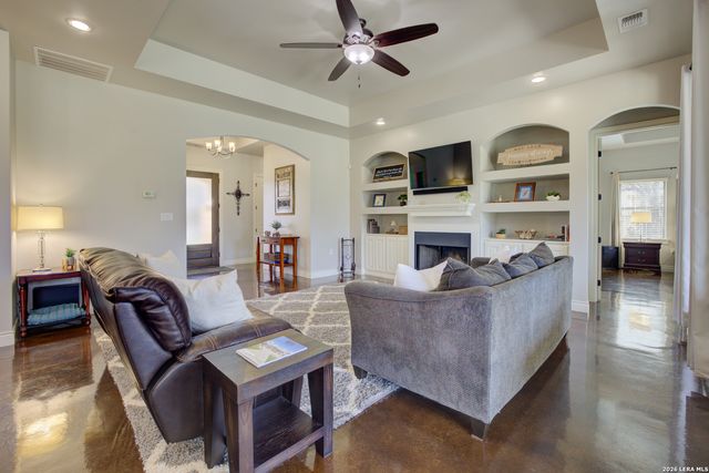 750 Cambridge, New Braunfels, TX 78132