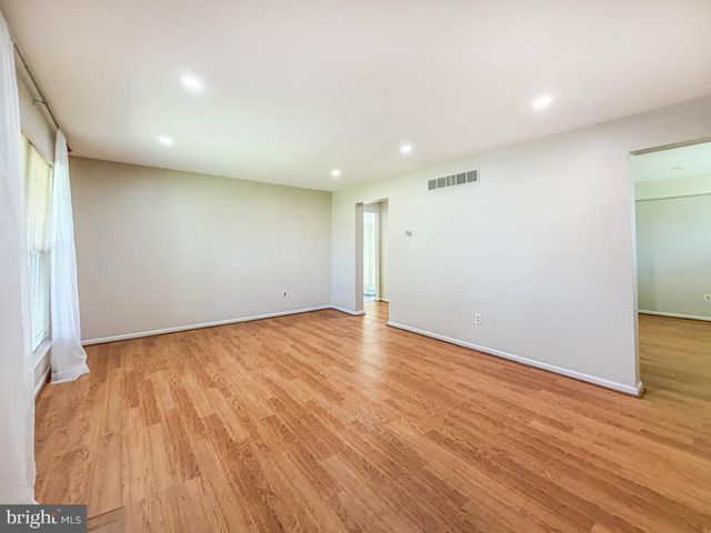 75 DAWSON RD, Langhorne, PA 19047