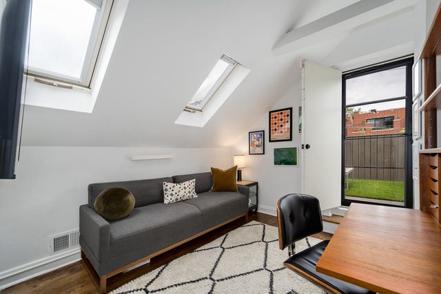 2216-CH N Magnolia Avenue, Chicago, IL 60614