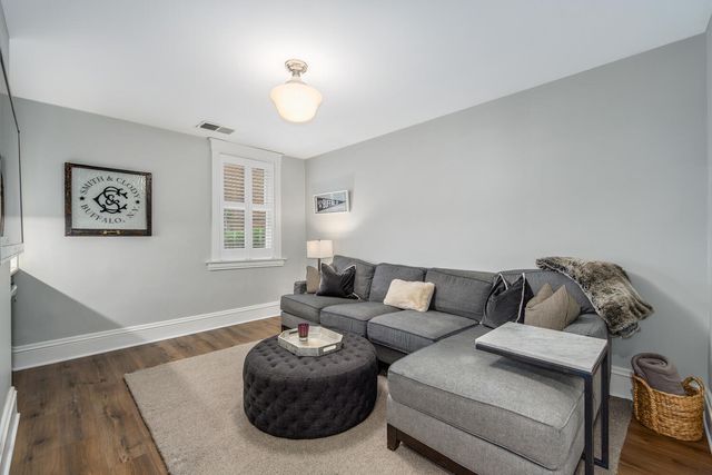 2216-CH N Magnolia Avenue, Chicago, IL 60614