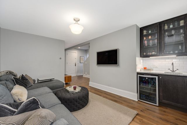 2216-CH N Magnolia Avenue, Chicago, IL 60614