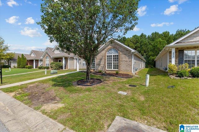269 VILLAGE DRIVE, Calera, AL 35040