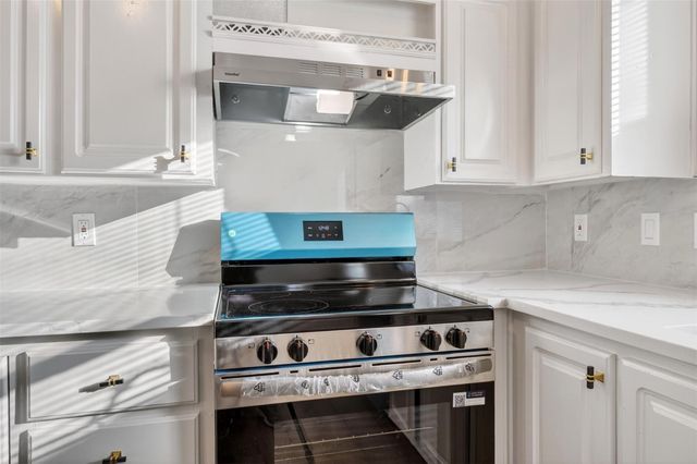 11722 Greenglen Drive, Houston, TX 77044