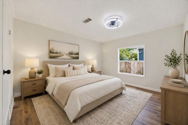 11722 Greenglen Drive, Houston, TX 77044