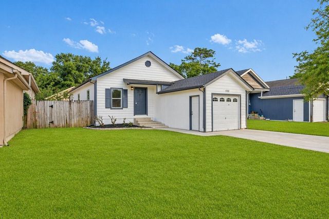 11722 Greenglen Drive, Houston, TX 77044