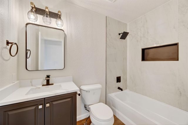 11722 Greenglen Drive, Houston, TX 77044