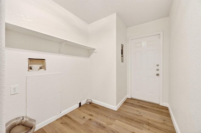 11722 Greenglen Drive, Houston, TX 77044