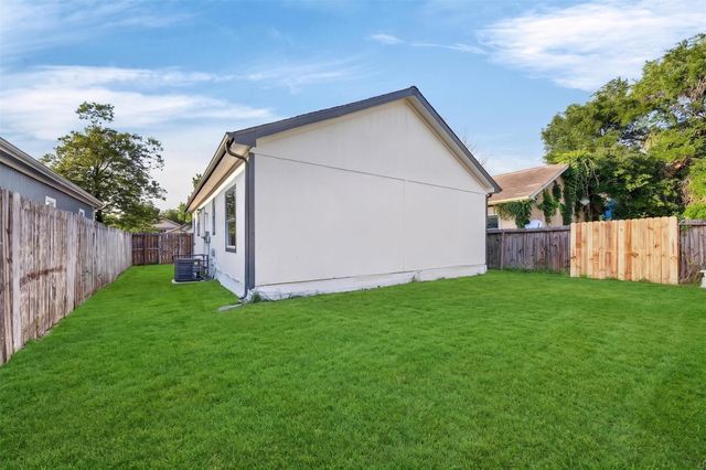 11722 Greenglen Drive, Houston, TX 77044