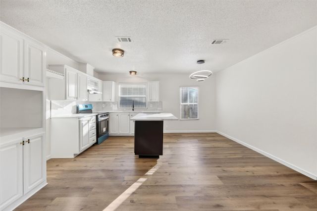 11722 Greenglen Drive, Houston, TX 77044