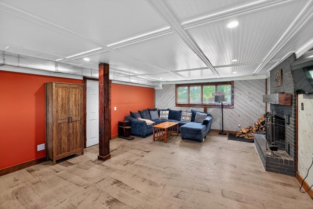 23783 Caves Road, Gambier, OH 43022