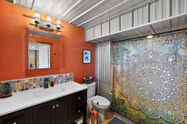 23783 Caves Road, Gambier, OH 43022