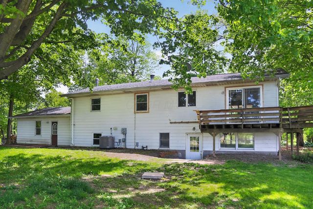 23783 Caves Road, Gambier, OH 43022