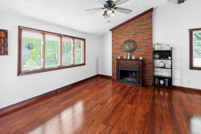23783 Caves Road, Gambier, OH 43022