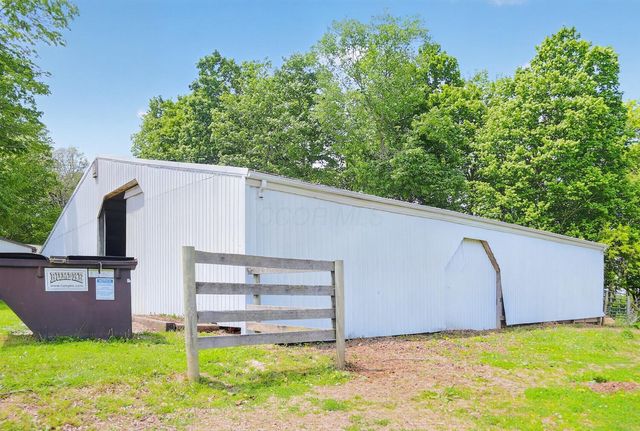 23783 Caves Road, Gambier, OH 43022