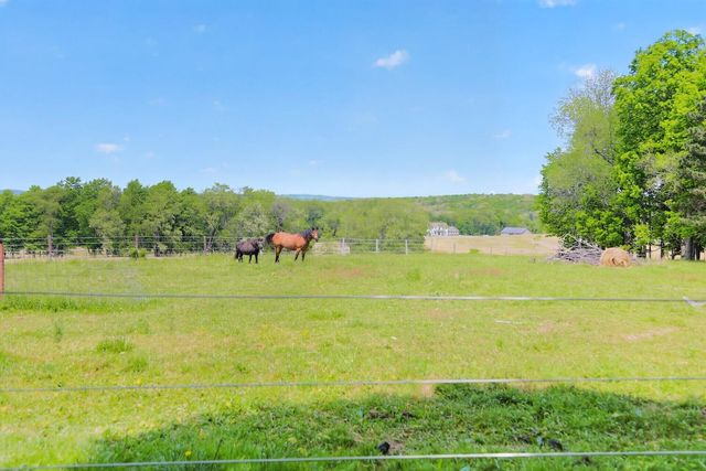 23783 Caves Road, Gambier, OH 43022