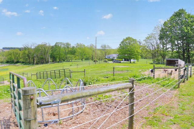 23783 Caves Road, Gambier, OH 43022
