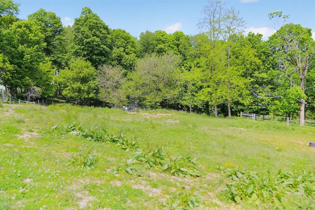 23783 Caves Road, Gambier, OH 43022