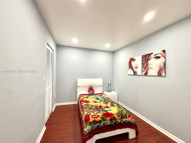 8155 W 9th Ct, Hialeah, FL 33014